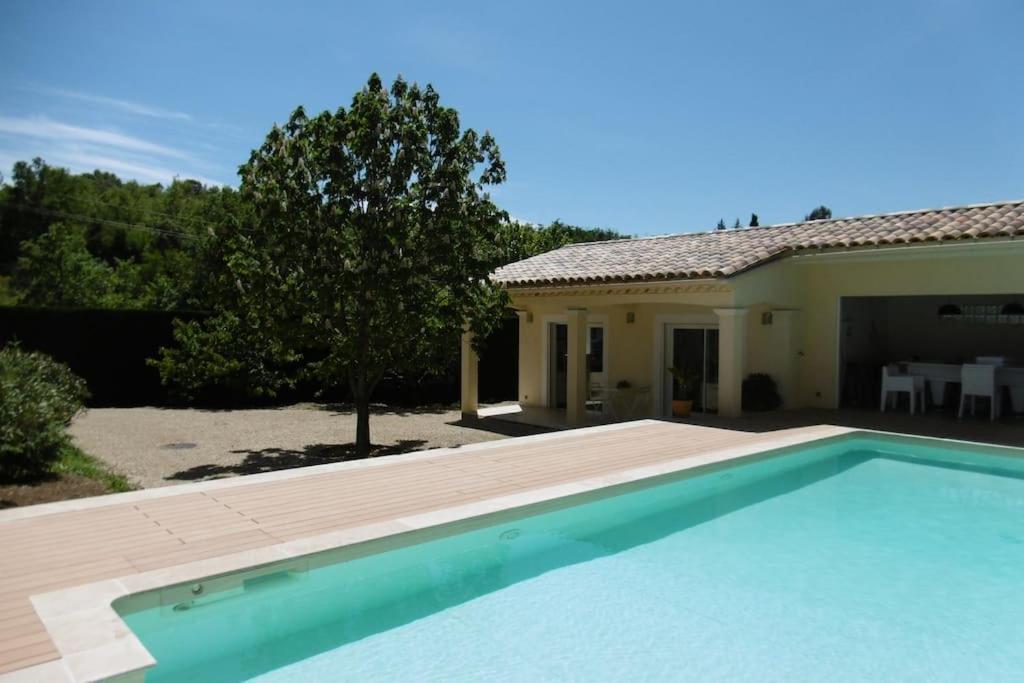 Maison Avec Piscine Pour 2 Personnes A Valensole Villa Buitenkant foto