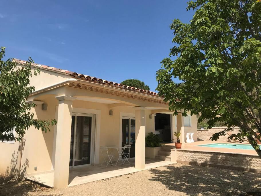 Maison Avec Piscine Pour 2 Personnes A Valensole Villa Buitenkant foto